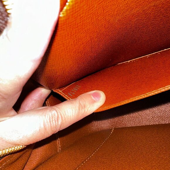 Brand New Louis Vuitton Cite MM - Picture 15 of 16